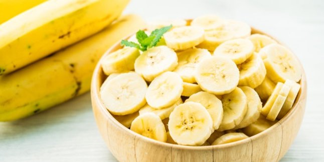Benefits of Banana for Hair Problems, and How to Make It