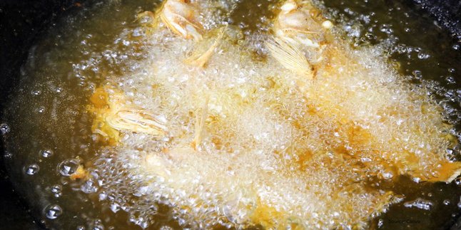 Utilize This Kitchen Waste to Fry Fish Without the Fishy Smell