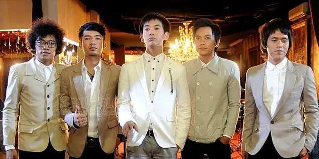 Di Irlandia, d Masiv Ubah Lagu Jadi Berbahasa Inggris