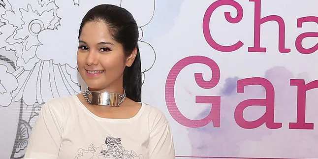 Manis! Annisa Pohan Cerita Momen Pertama Bertemu Dengan Suami Manis! Annisa Pohan Cerita Momen Pertama Bertemu Dengan Suami