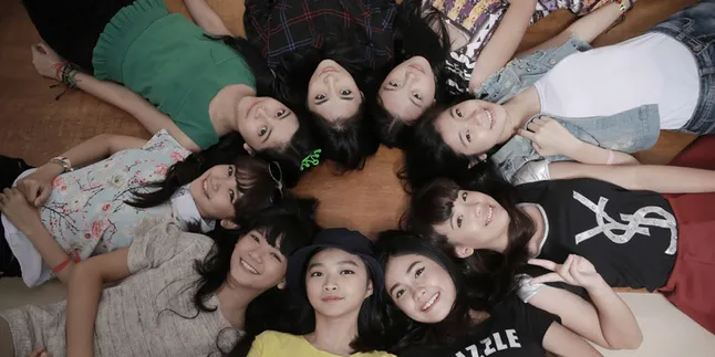 Manis Seru, Teenebelle Sebarkan Virus Bahagia di Karya Barunya