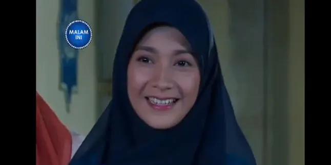 Manisnya Senyum Nayla di PESANTREN ROCK N ROLL Malam Ini Manisnya Senyum Nayla di PESANTREN ROCK N ROLL Malam Ini