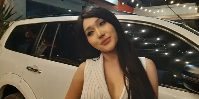 Mantan Bos Salon Bongkar Lucinta Luna Pernah Tunjukkan Video Berhubungan Badan Dengan Artis Sinetron Mantan Bos Salon Bongkar Lucinta Luna Pernah Tunjukkan Video Berhubungan Badan Dengan Artis Sinetron