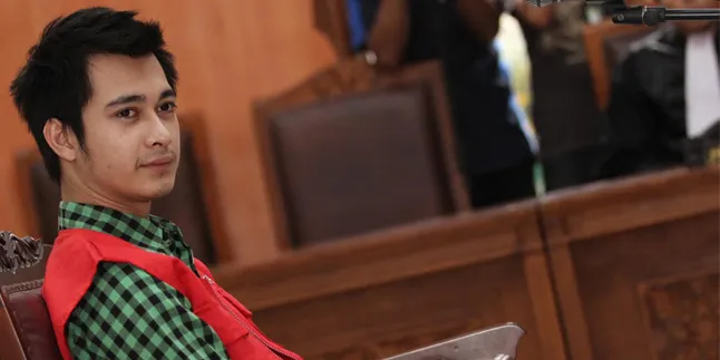 Mantan Kekasih: Eza Punya Rencana Menikahi Ardina Rasti Mantan Kekasih: Eza Punya Rencana Menikahi Ardina Rasti