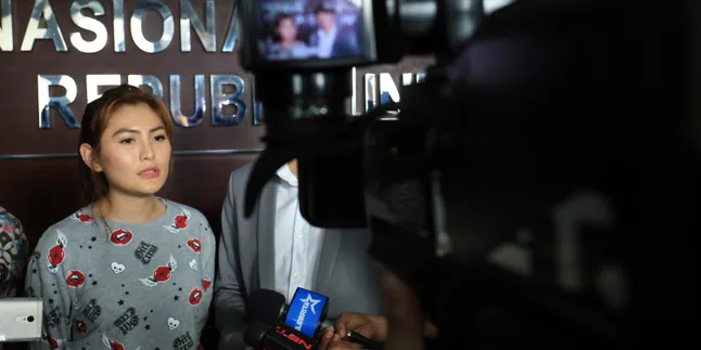 Mantan Kuasa Hukum Angela Lee Ungkap Tekanan Dari Kasus Yang Diterimanya Sangat Besar