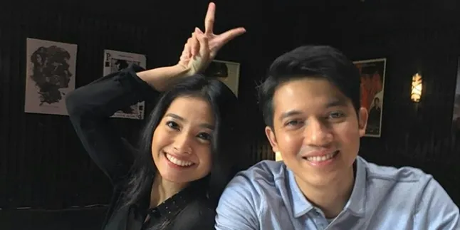 Mantan Pacar, Irwansyah - Acha Septriasa Reuni dan Selfie Bareng Mantan Pacar, Irwansyah - Acha Septriasa Reuni dan Selfie Bareng