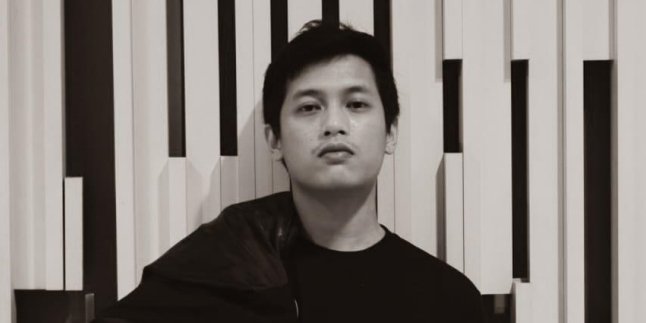 Former Vocalist of Pop Punk Band Lost Kids, Rully Nugraha Releases Solo Debut Single 'Terpilih'