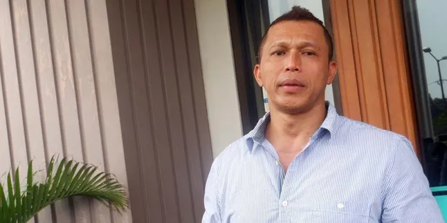 Mantap Bercerai Bang Tigor Malah Menangis, Ada Apa Dengannya?