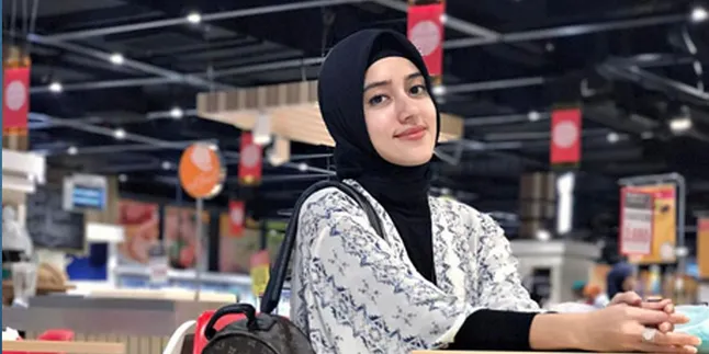 Mantap Berhijab, Job Fairuz A Rafiq di Dunia Hiburan Berkurang? Mantap Berhijab, Job Fairuz A Rafiq di Dunia Hiburan Berkurang?
