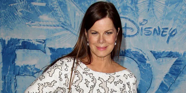 Marcia Gay Harden Perankan Ibu Angkat Christian Grey Marcia Gay Harden Perankan Ibu Angkat Christian Grey