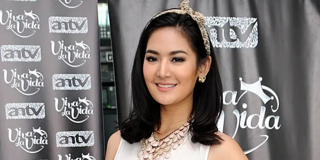 Maria Selena Kurang Tampil Berani Dengan Baju Transparan Ini