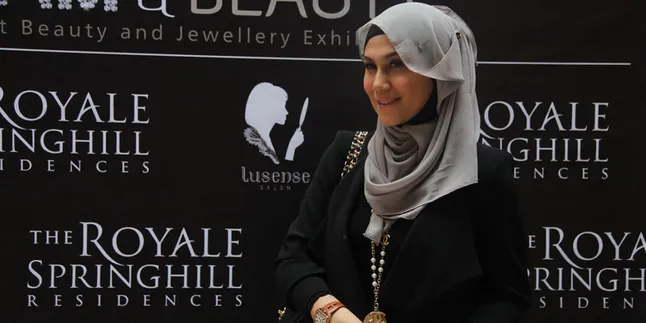 Marini Zumarnis: Saya Tak Pernah Memaksa Orang Berhijab