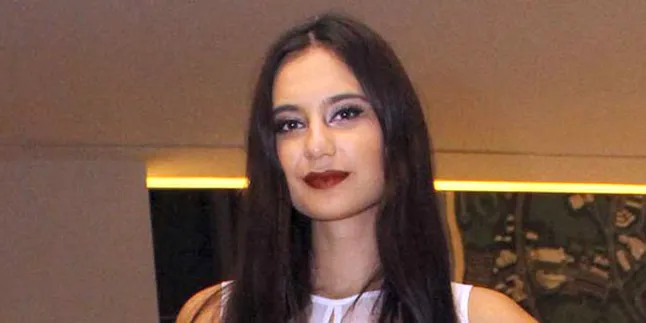 Marissa Nasution Lebih Suka Bawakan Acara Off Air