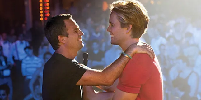 Mark Ruffalo - Matt Bomer Ciuman di Trailer 'THE NORMAL HEART'