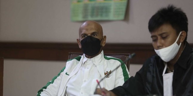 Mark Sungkar Sentenced to Two Years and Six Months in Prison in Relation to the Corruption Case of Pelatnas Triathlon Funds