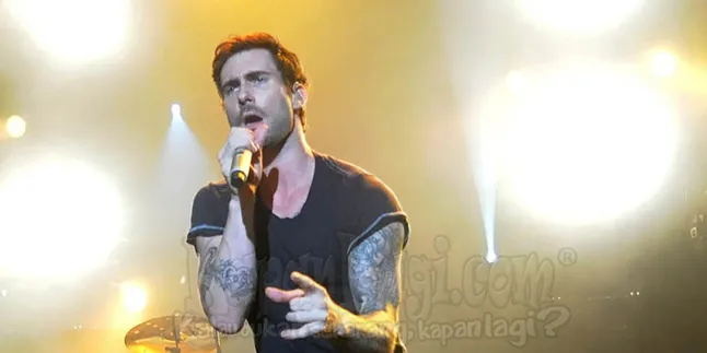 Maroon 5 Luncurkan Klip "SUGAR" dan Jadi Band Nikahan