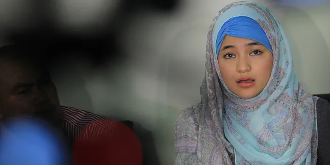 Marshanda Akan 'Buka-Bukaan' di Video Curhat Episode 3 Marshanda Akan 'Buka-Bukaan' di Video Curhat Episode 3