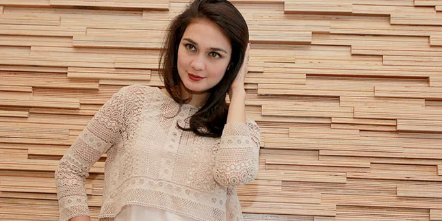 Martin Carter Gaet Luna Maya Dengan Harga Sahabat