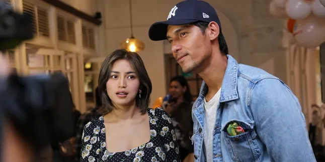 Masa Depan Hubungan Jedar & Richard Kyle Diramal, Ternyata El Barack Jadi Penentu Masa Depan Hubungan Jedar & Richard Kyle Diramal, Ternyata El Barack Jadi Penentu