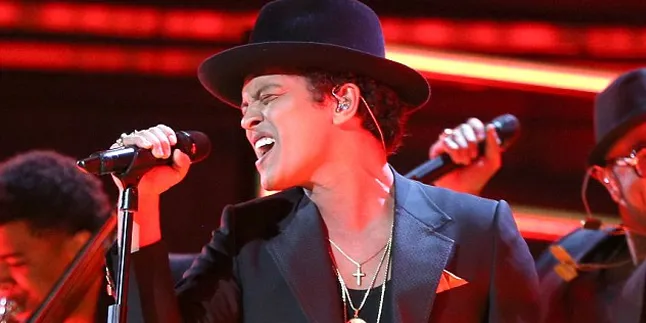 Masa Kecil Bruno Mars Ternyata Sangat Suram
