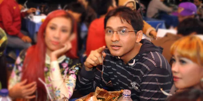 Masak Opor Tanpa Ribet Ala Lucky Hakim Masak Opor Tanpa Ribet Ala Lucky Hakim