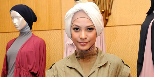 Masalah Silih Berganti, Rachel Maryam Hadapi Dengan Semangat