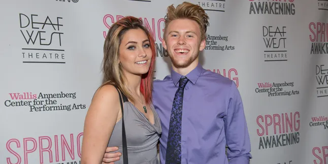Masih 17 Tahun, Paris Jackson Diam-Diam Sudah Menikah?