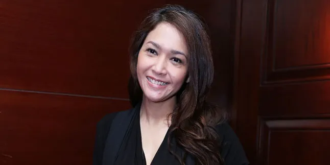 Masih Dengan Kebaya, Beginilah Wajah Maia Estianty 30 Tahun Silam