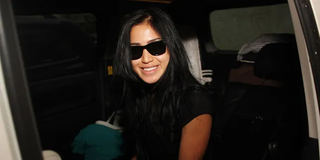 Masih Kecil Putra Jessica Iskandar Sudah Dihadiahi Mobil