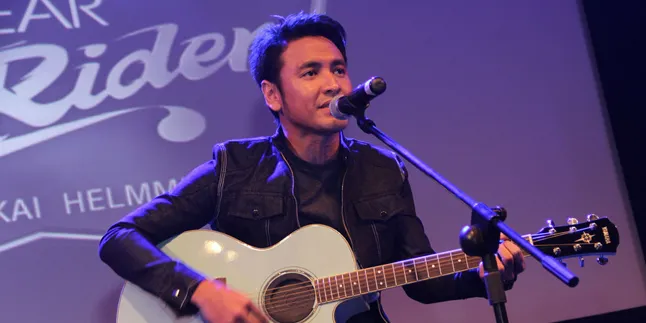 Masih Pacaran, Ello Tak Sabar Ingin Punya Anak