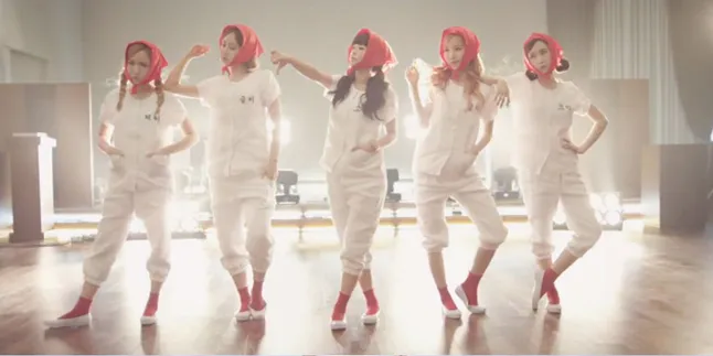 Masih Saja Konyol, Crayon Pop Akhirnya Rilis MV 'Uh-ee'