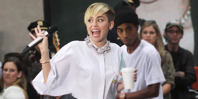 Masih Sakit, Miley Cyrus: Aku Tak Ingin Mati Konyol!