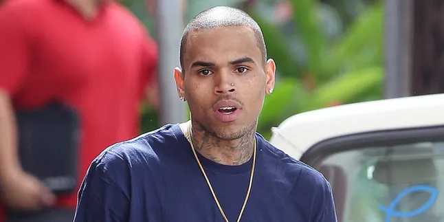 Masuk Penjara, Chris Brown Akan Diadili 23 April