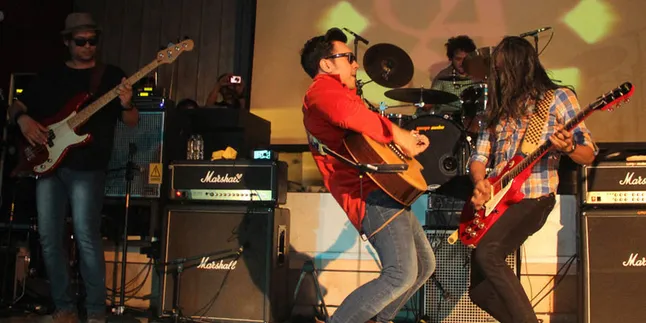 Masuk Studio, Naif Mulai Kerjakan Album Baru