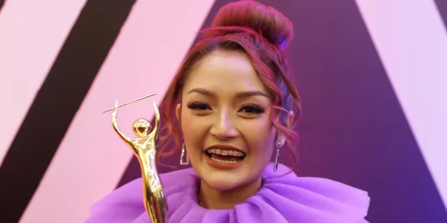 Masuki Pergantian Tahun, Ini Harapan Siti Badriah di 2020