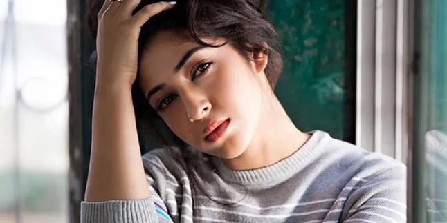 Mata Merah - Wajah Bengap, Ada Apa Dengan Sonarika Bhadoria?