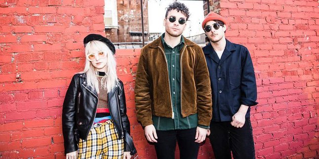 Mau Nonton Paramore? Ini Barang Yang Nggak Perlu Kalian Bawa