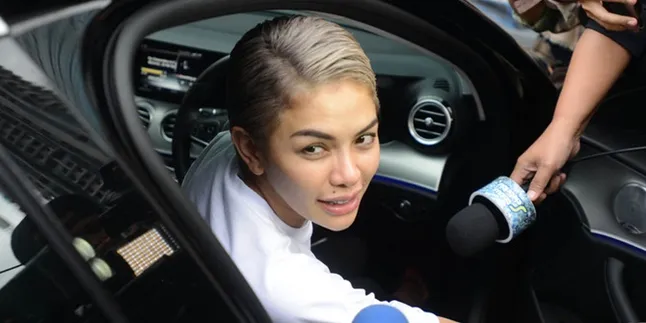 Mau Umrah Bareng, Nikita Mirzani dan Dipo Latief Sudah Nikah?