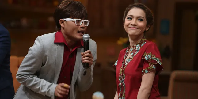 Maya Septa Bongkar Alasan Mengapa Lebih Pilih Jadi Pelawak Maya Septa Bongkar Alasan Mengapa Lebih Pilih Jadi Pelawak