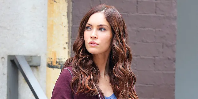 Megan Fox Ribut Dengan Penggemar 'TEENAGE MUTANT NINJA TURTLES' Megan Fox Ribut Dengan Penggemar 'TEENAGE MUTANT NINJA TURTLES'
