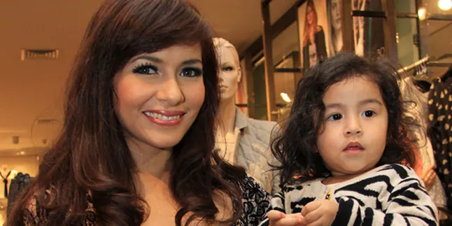 Meisya Siregar Tak Ajarkan Anak Ke Dunia Hiburan