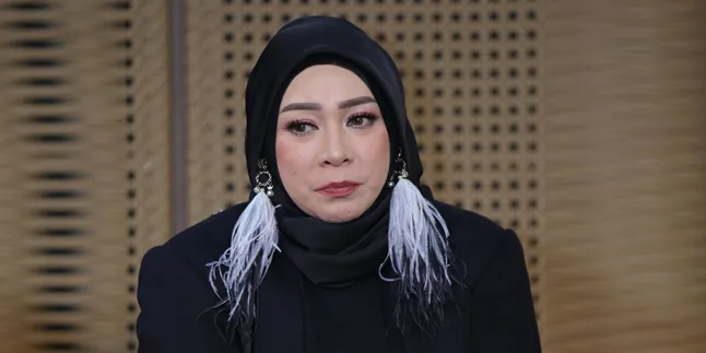Melly Goeslaw Akhirnya Ketemu ART Nike Ardilla, Dipeluk Sambil Nangis
