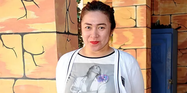 Melly Goeslow Gelar Konser The Queen of Soundtrack