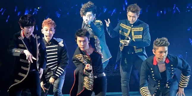 Member Super Junior Jadi Pembicara di Universitas Oxford