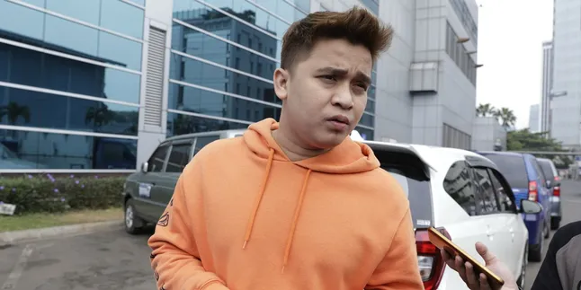 Memilih Bekerja Saat Lebaran, Ini Alasan Billy Syahputra Memilih Bekerja Saat Lebaran, Ini Alasan Billy Syahputra