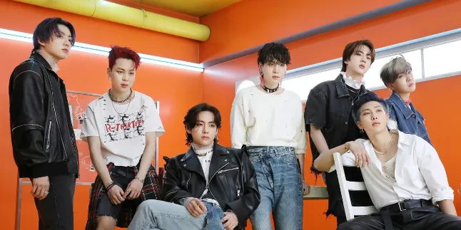 Punya Arti yang Sangat Dalam, 5 Lagu B-Side BTS ini Tidak akan Membuatmu Menyerah Dalam Hidup Punya Arti yang Sangat Dalam, 5 Lagu B-Side BTS ini Tidak akan Membuatmu Menyerah Dalam Hidup