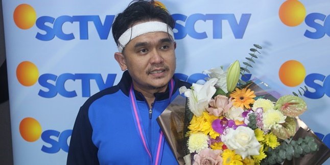 Winning in the TOSI Men's Singles Badminton Final, Valentino Jebret Calls El Rumi a Great Wall of China