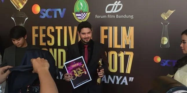 Menang Pemeran Pria Terpuji Serial TV, Donny Michael Ucap Alhamdulillah