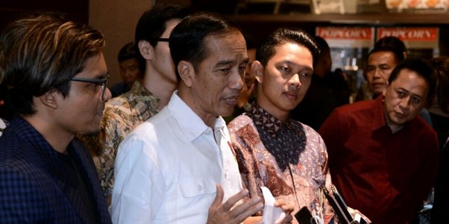 Mendiang Ibu Jokowi Sudah 4 Tahun Berjuang Melawan Kanker