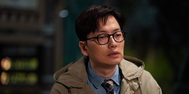 Tracing the Career Path of Lee Dong Hwi: From the Nostalgia of Reply 1988 to the Mystery of Chief Detective 1958!